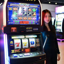 Decoding Slot Machine Statistics for Strategic Gameplay